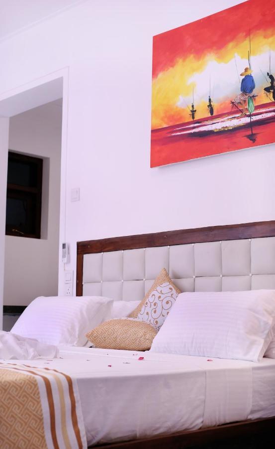 Triple Edge Villa Unawatuna Exterior foto